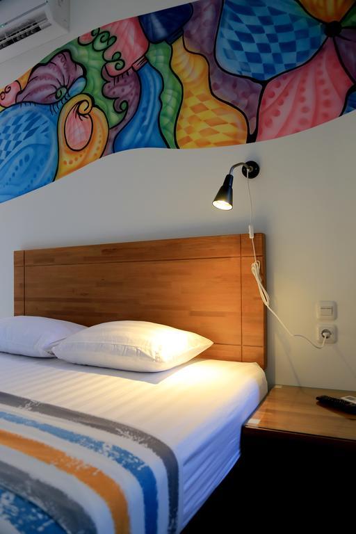 Istanaku Guesthouse 2 Манадо Екстер'єр фото